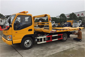 高要哪里有拖车服务